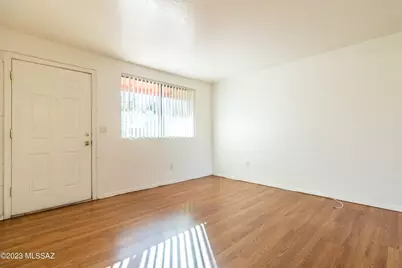 350 N Silverbell Road #116, Tucson, AZ 85745 - Photo 3
