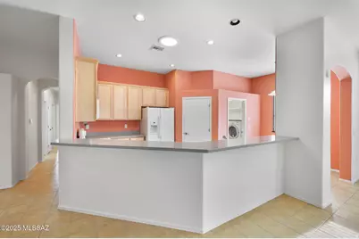 2171 N Avenida Del Polen, Green Valley, AZ 85614 - Photo 11