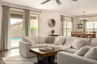 8927 W Fairford Road, Marana, AZ 85653 - Photo 9