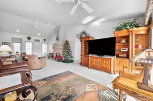 4771 S Prairie Hills Dr, Green Valley, AZ 85622 - Photo 7