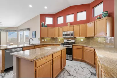 4771 S Prairie Hills Drive, Green Valley, AZ 85622 - Photo 11