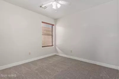 6613 S Chinese Lanterns Drive, Tucson, AZ 85756 - Photo 7