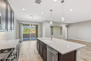 1387 E Basalt Dr, Green Valley, AZ 85614 - Photo 17