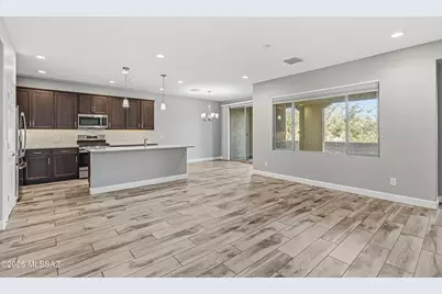 1387 E Basalt Drive, Green Valley, AZ 85614 - Photo 11