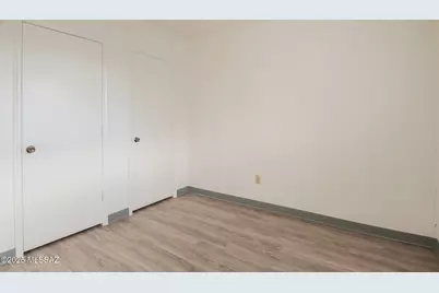 1518 E Hedrick Drive #D, Tucson, AZ 85719 - Photo 11