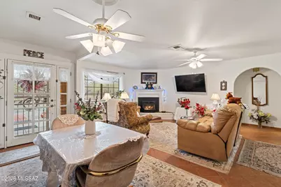 15694 N Twin Lakes Drive, Tucson, AZ 85739 - Photo 3