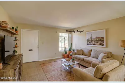 135 S Paseo Quinta #C, Green Valley, AZ 85614 - Photo 1