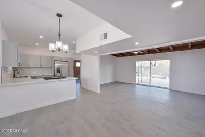 4131 E Glenn Street, Tucson, AZ 85712 - Photo 9