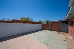 4301 E Hayhurst St, Tucson, AZ 85712 - Photo 25