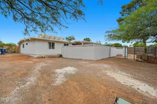 7061 E Edgemont St, Tucson, AZ 85710 - Photo 33