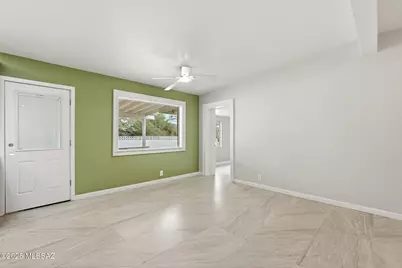 7061 E Edgemont Street, Tucson, AZ 85710 - Photo 15