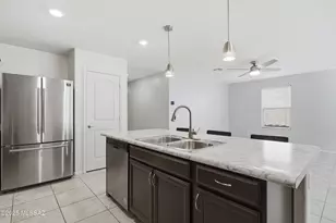 8559 W Pelican Pl, Tucson, AZ 85757 - Photo 9