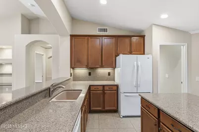 61703 E Ironwood Lane, Tucson, AZ 85739 - Photo 11