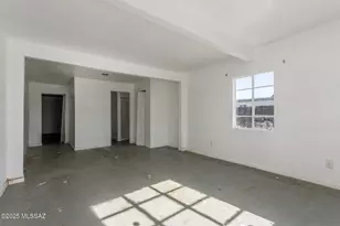 5743 E 24th St, Tucson, AZ 85711 - Photo 11