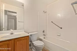2652 W Desert Brook Ct, Tucson, AZ 85742 - Photo 15