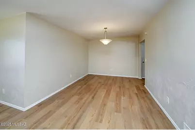 9031 E Sierra Street, Tucson, AZ 85710 - Photo 19