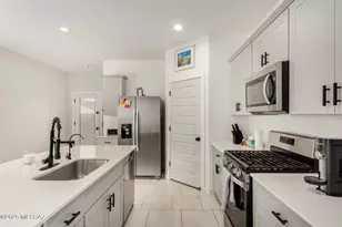 12847 E Joffroy Dr, Vail, AZ 85641 - Photo 11