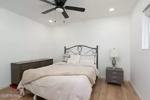 285 S Kolb Rd, Tucson, AZ 85710 - Photo 33