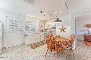 364 S Paseo Lobo, Green Valley, AZ 85614 - Photo 9