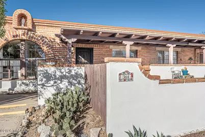 364 S Paseo Lobo #C, Green Valley, AZ 85614 - Photo 1