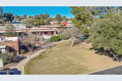 364 S Paseo Lobo #C, Green Valley, AZ 85614 - Photo 5