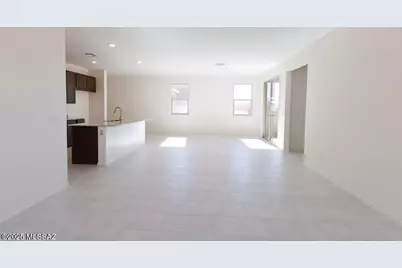 17090 S Paseo Cielo Gris, Sahuarita, AZ 85629 - Photo 3