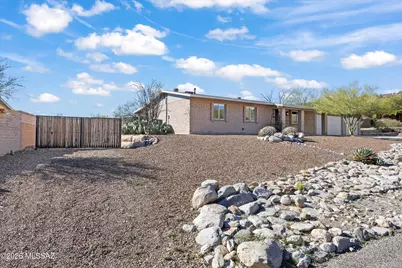 7290 E Rocky Creek Place, Tucson, AZ 85750 - Photo 3