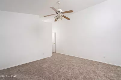 2652 W Catalina View Drive, Tucson, AZ 85742 - Photo 11