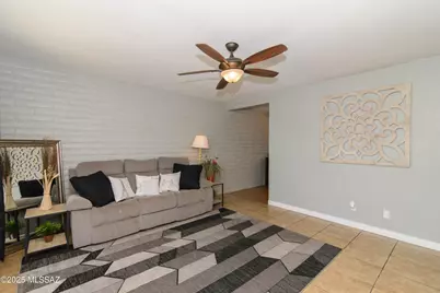 6759 E Hawk Drive, Tucson, AZ 85730 - Photo 19