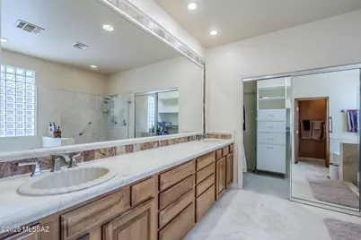 4318 N Sunset Cliff Drive, Tucson, AZ 85750 - Photo 23