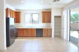 4734 W Calatrava Ln, Tucson, AZ 85742 - Photo 17