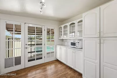 6950 E Hawthorne Street, Tucson, AZ 85710 - Photo 21