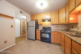 7256 S Camino Del Arco Iris, Tucson, AZ 85746 - Photo 7