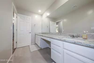 918 W Calle Tipoy, Sahuarita, AZ 85629 - Photo 43