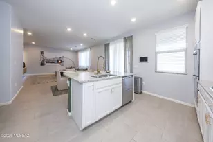 918 W Calle Tipoy, Sahuarita, AZ 85629 - Photo 13