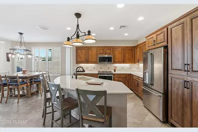 2371 E Skywalker Way, Green Valley, AZ 85614 - Photo 15