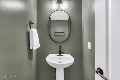 9596 S Miller Flats Drive, Tucson, AZ 85747 - Photo 21