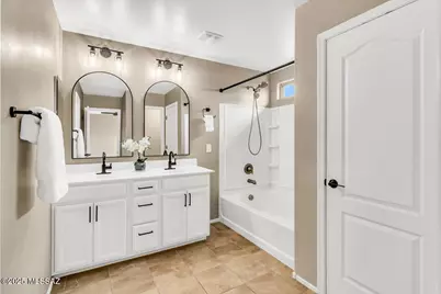 9596 S Miller Flats Drive, Tucson, AZ 85747 - Photo 39