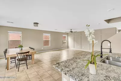 9596 S Miller Flats Drive, Tucson, AZ 85747 - Photo 19