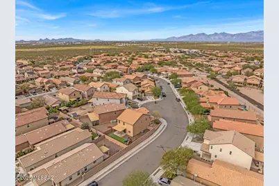 9596 S Miller Flats Drive, Tucson, AZ 85747 - Photo 5