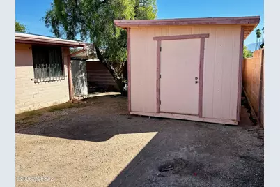 6960 E Oberlin Drive, Tucson, AZ 85710 - Photo 35