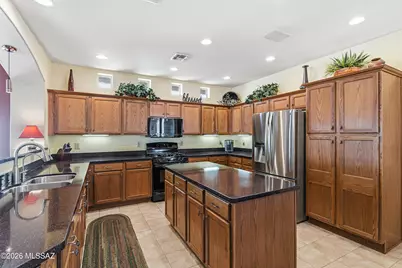 2571 E Alger Drive, Green Valley, AZ 85614 - Photo 15