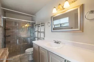 9100 E Kayenta Dr, Tucson, AZ 85749 - Photo 37