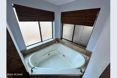 1200 W Desert Greens Way, Tucson, AZ 85737 - Photo 17