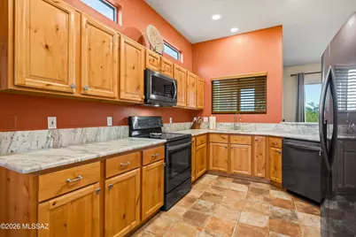 13298 N Heritage Gateway Avenue, Marana, AZ 85658 - Photo 17