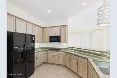 31 E Brearley Drive, Oro Valley, AZ 85737 - Photo 13