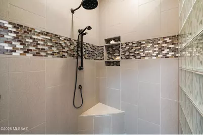 3831 S Via De La Urraca, Green Valley, AZ 85622 - Photo 19