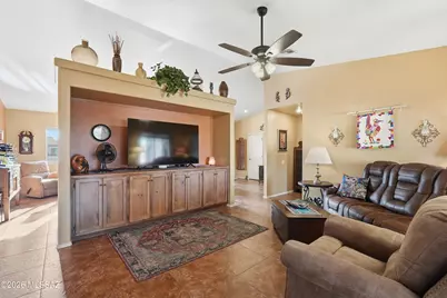4130 S Via De Febrero, Green Valley, AZ 85622 - Photo 5