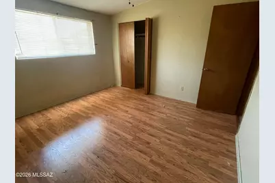 8832 E Shiloh Place, Tucson, AZ 85710 - Photo 9