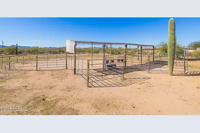12550 W Mile Wide Road, Tucson, AZ 85743 - Photo 39